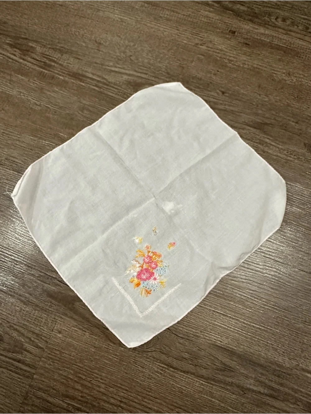 5 Vintage Embroidered Floral Handkerchiefs - White & Pastel Accents